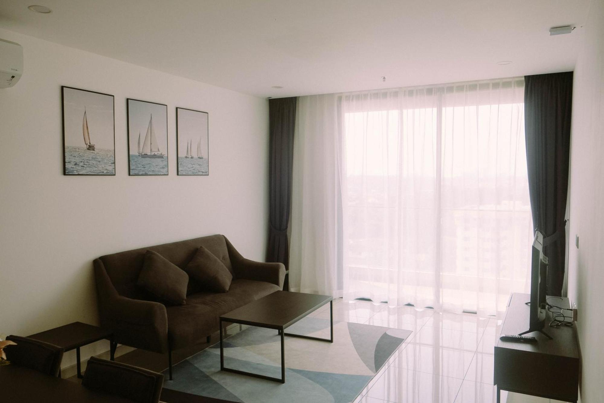 Ramada Suites By Wyndham The Straits Johor Bahru Eksteriør billede